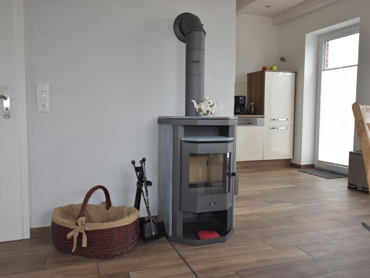 Cozy Holiday Home In Gross Schwansee With Sauna Esterno foto