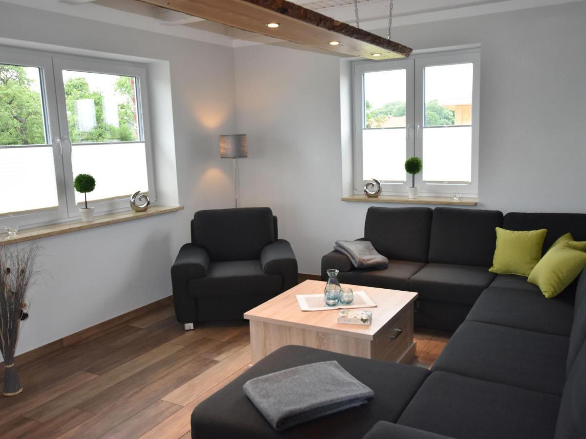 Cozy Holiday Home In Gross Schwansee With Sauna Esterno foto